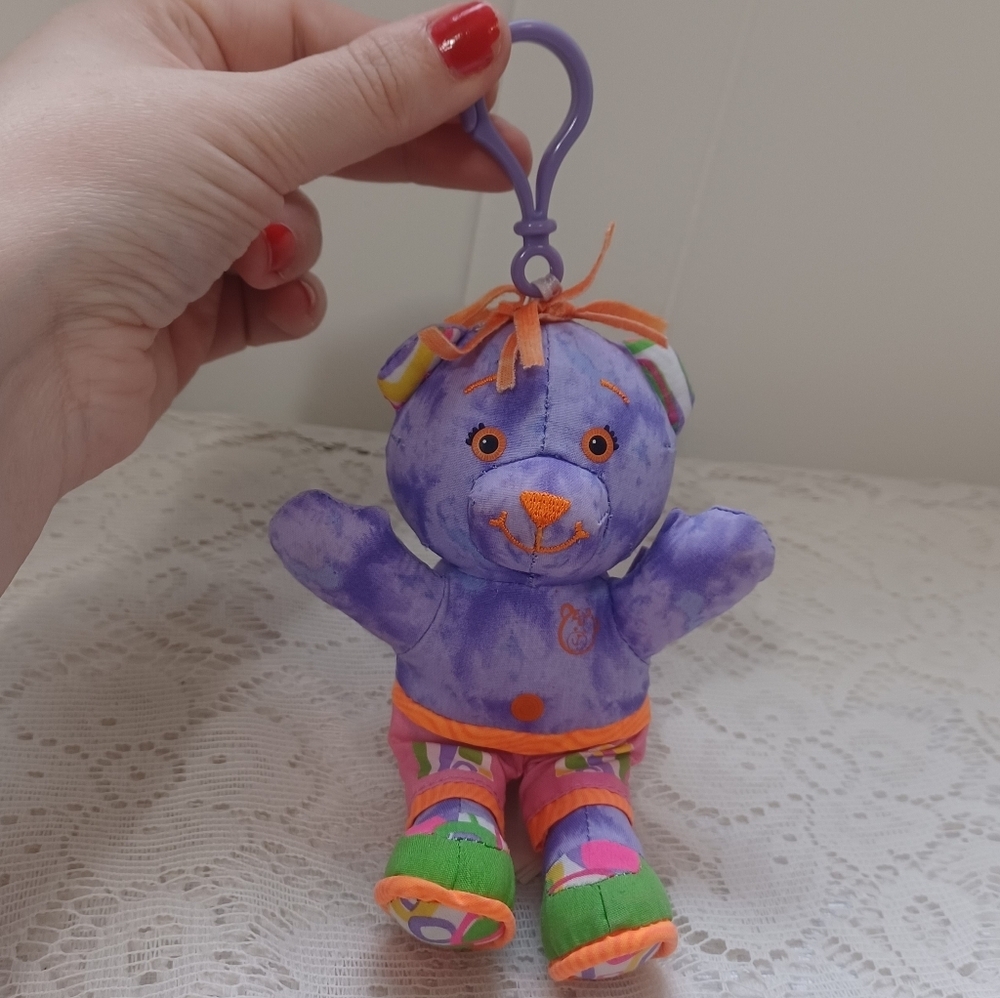Doodle Bear Keychain Clip - Picture 2 of 7